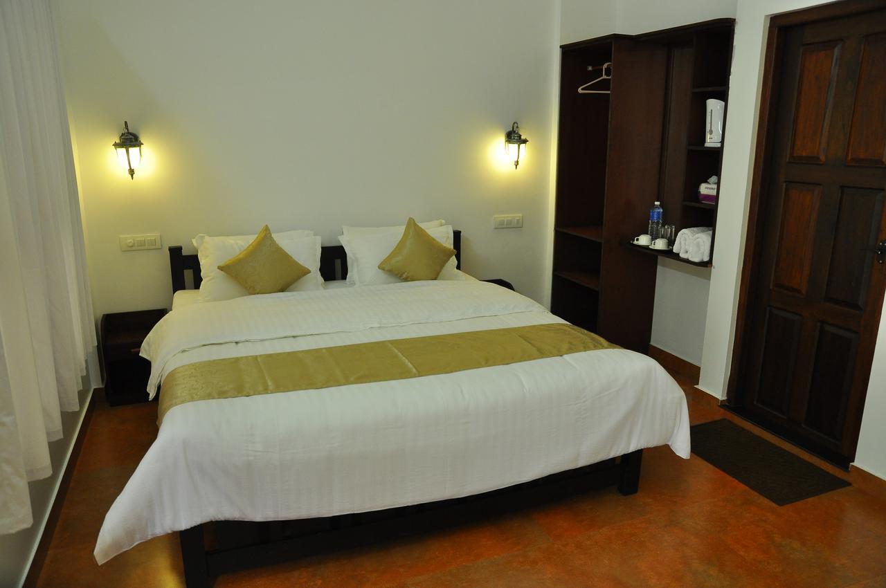 Palm Beach Villa Cherai Beach Exterior photo